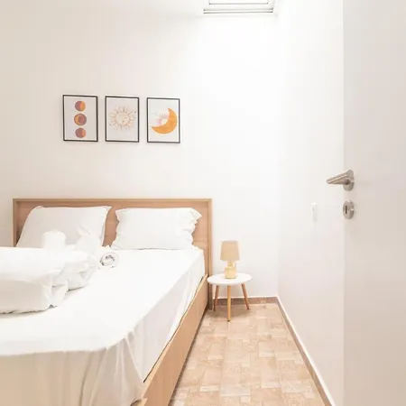 1 Bedroom Opposite Medical Center Διαμέρισμα