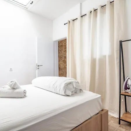 1 Bedroom Opposite Medical Center Διαμέρισμα