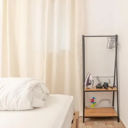 1 Bedroom Opposite Medical Center *